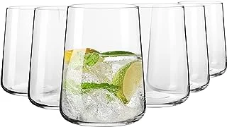 Vasos de agua bebidas y