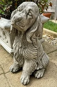 Estatua de piedra de Spaniel