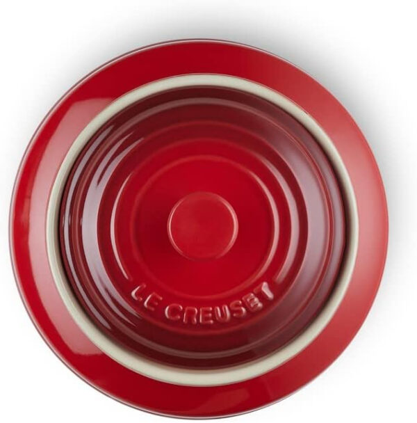 Le Creuset Bote para galletas de cerámica de gres, 2, 4 litros, Cereza, 91026725060000 - Imagen 4