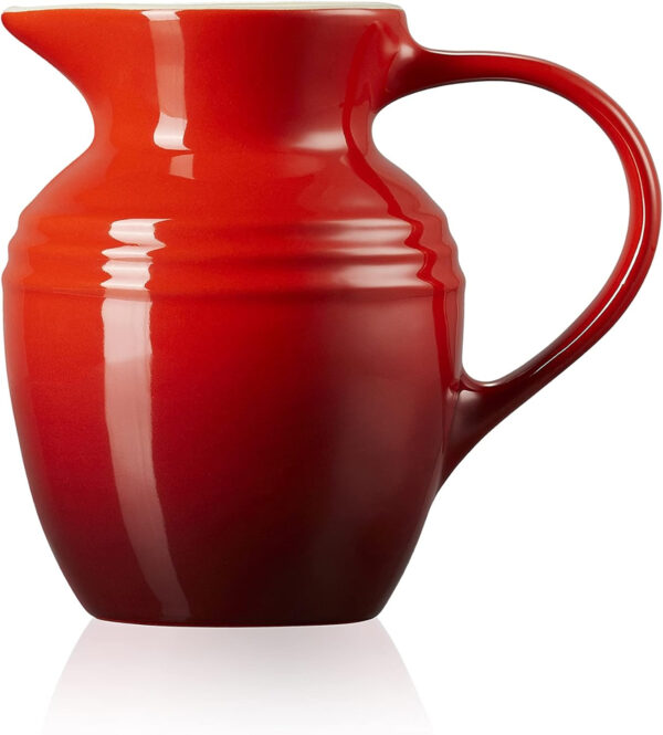 Le Creuset Jarra pequeña de cerámica de gres, 600 ml, 550 g, Cereza, 80903060600005 - Imagen 3