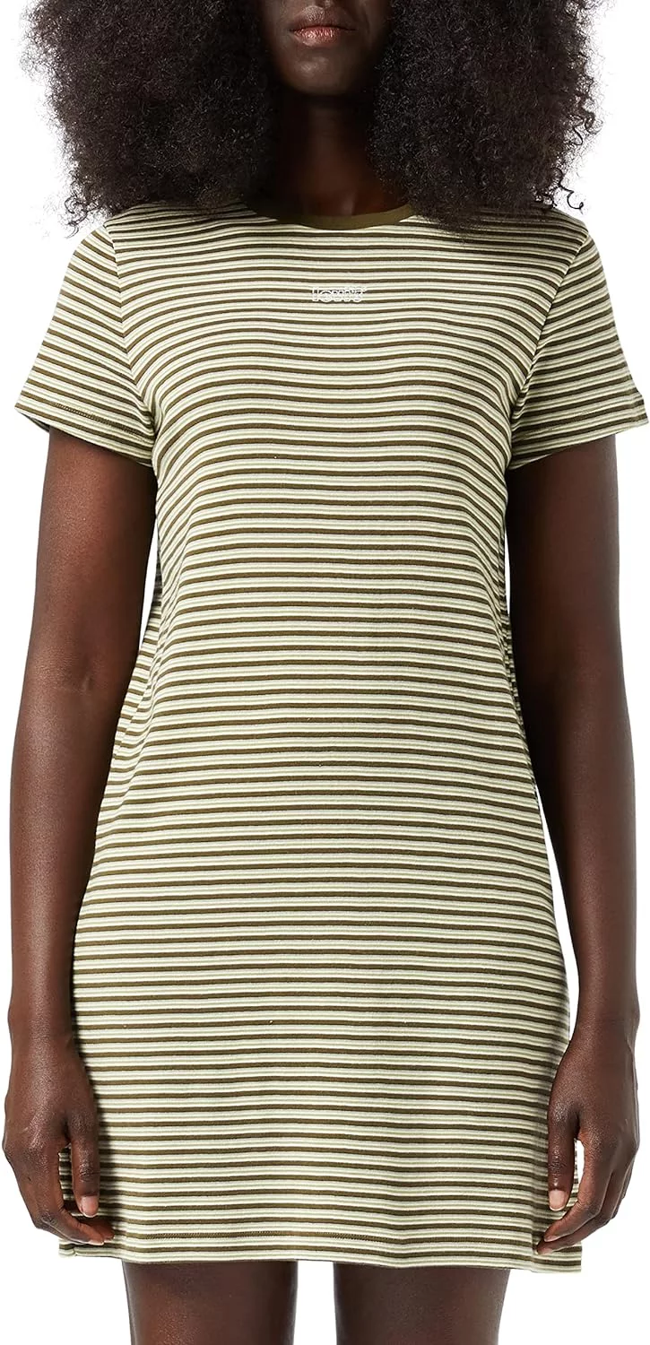 Camiseta Levi's Vacation Tee para Mujer | Estilo Casual y Cómodo