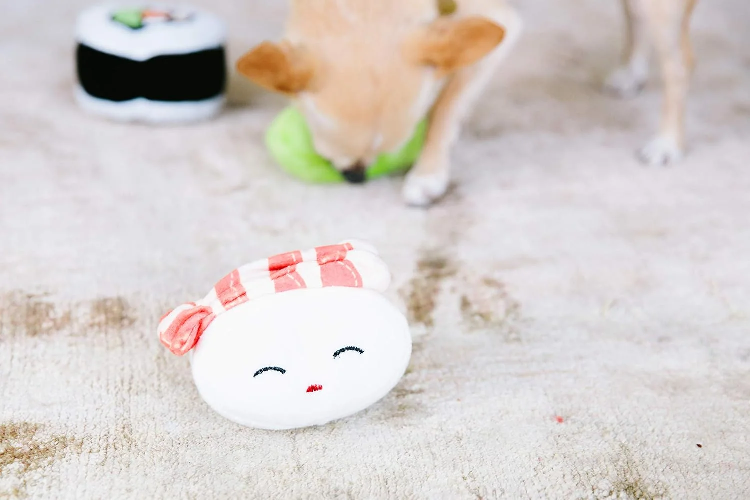 Pearhead Juguetes para Mascotas de Sushi, Juego de Juguetes para Perros chirriantes de Peluche, Accesorio imprescindible para el dueño de Mascotas, Juego de 3 - Imagen 8