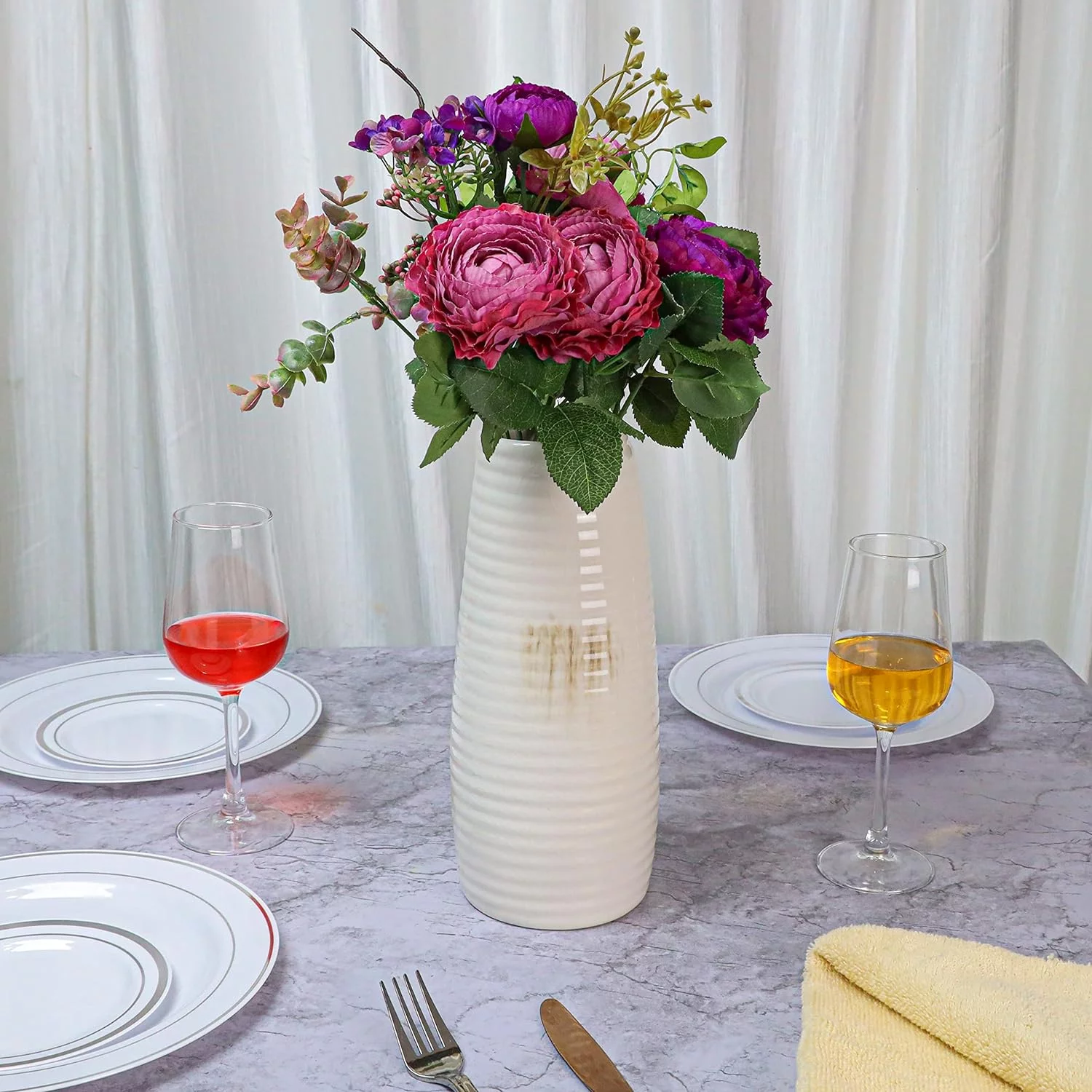 Belle Vous Florero Blanco Ceramica Desgastado - Jarrón Flores Moderno Estilo Hacienda - Jarrón Decorativo para Hierbas de Las Pampas y Flores - Repisa, Mesa, Entrada, Sala de Estar - Imagen 6