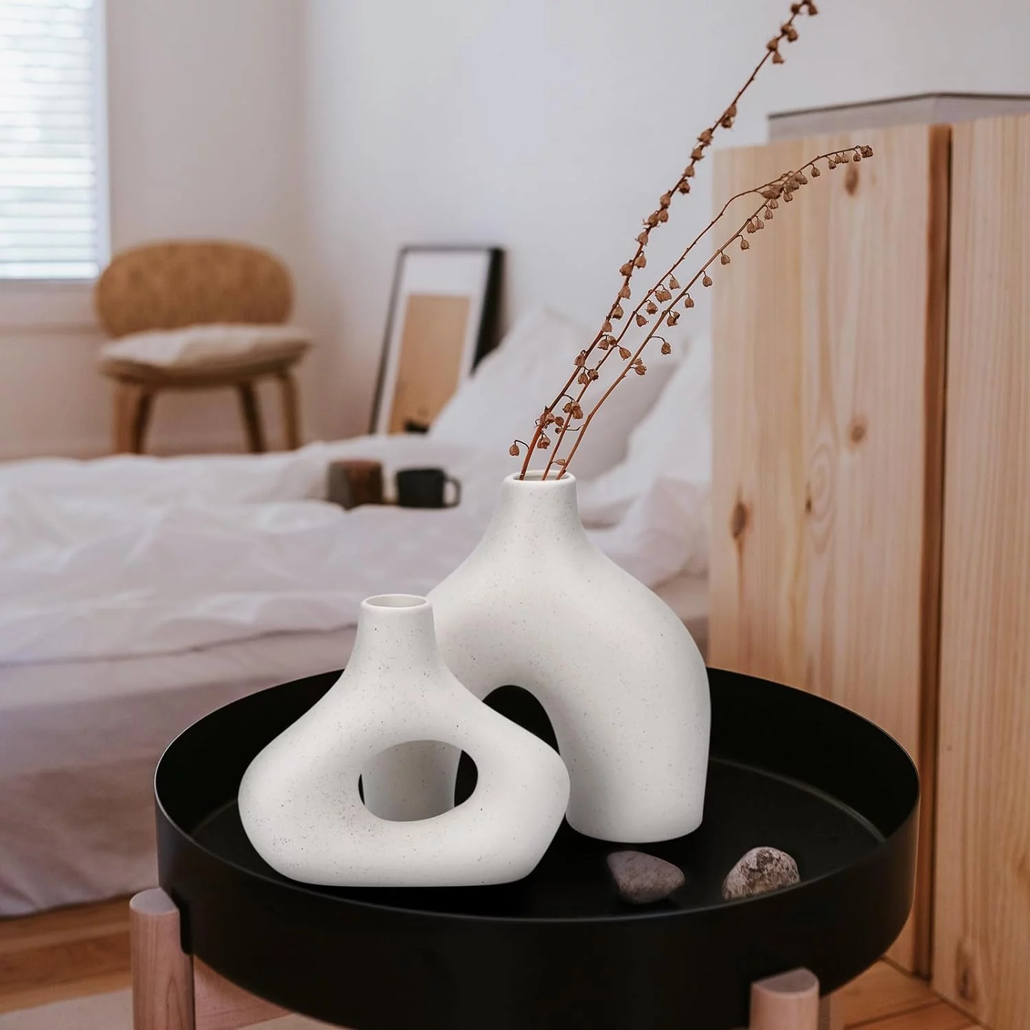 TAVADA Juego de 2 Jarrón de Cerámica, Jarrones Decorativos Modernos, Jarrón Blanco para Cocina Dormitorio Sala de Estar Mesa de Comedor - Imagen 2