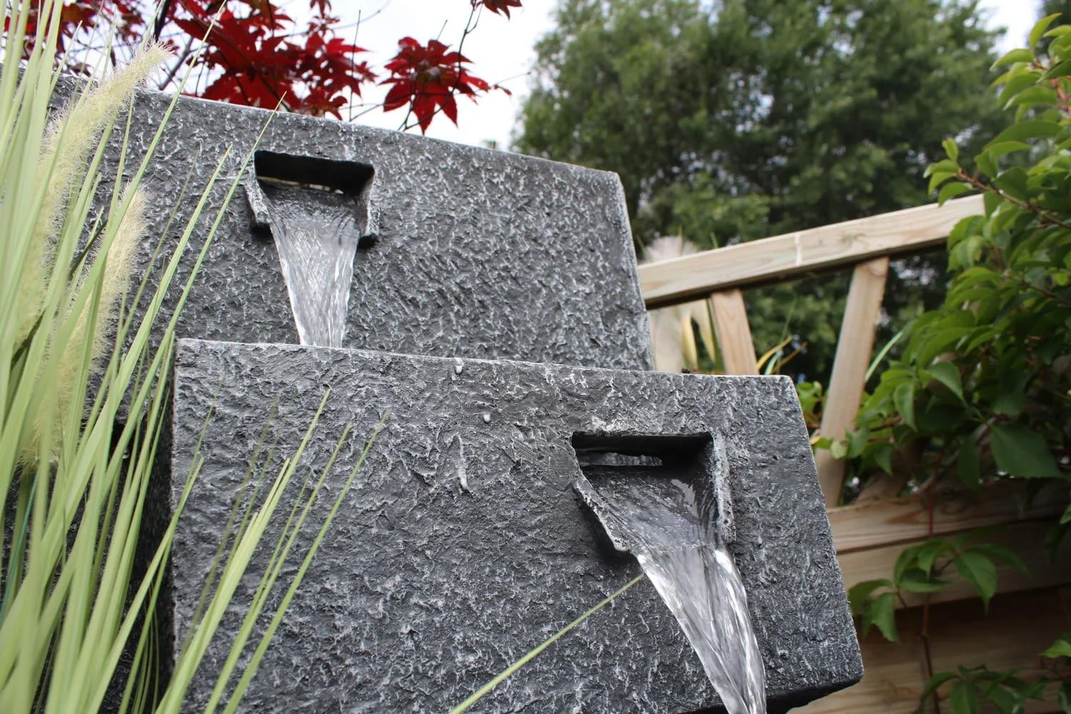 Fuente Grada para el jardín con iluminación LED con Espacio para Plantas Decoracion Jardin - Imagen 2