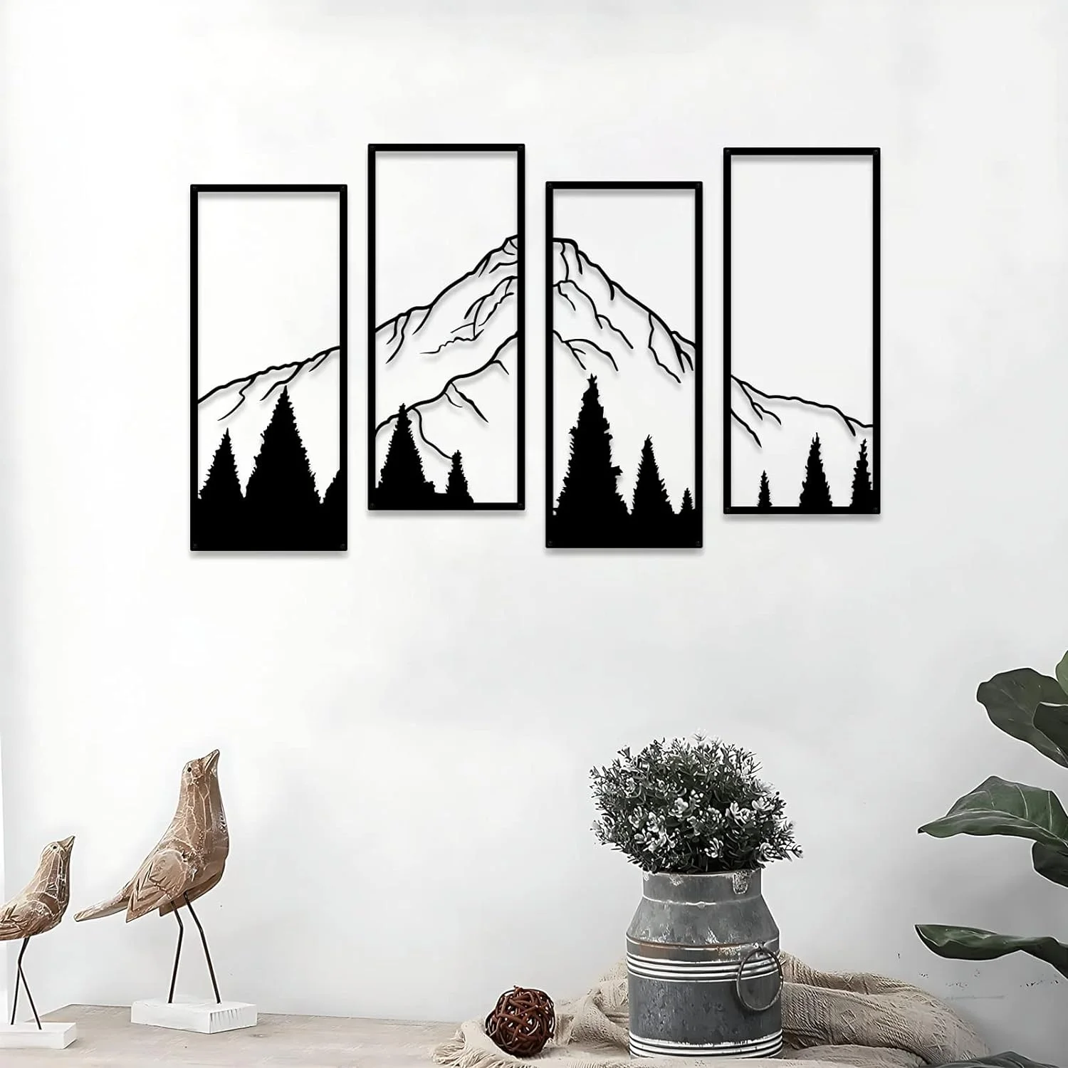 Fotografía de espejos decorando una estancia. Dirige a la categoría de espejos decorativos