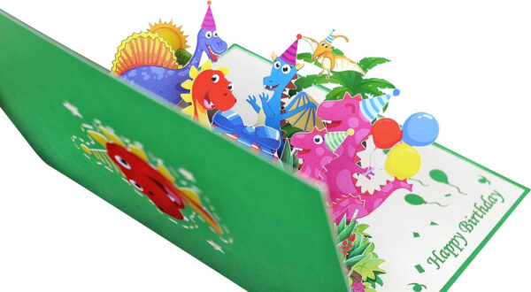 MOKIO® Tarjeta Pop-Up para Niños – Feliz Cumpleaños Dinosaurios con Regalo y Globos – Tarjeta de felicitación 3D para un cumpleaños, ideal para regalos de dinero, Tarjeta de regalo con sobre - Imagen 4