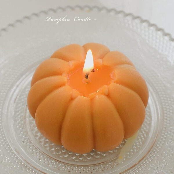 Velas Aromáticas con Diseño de Calabaza