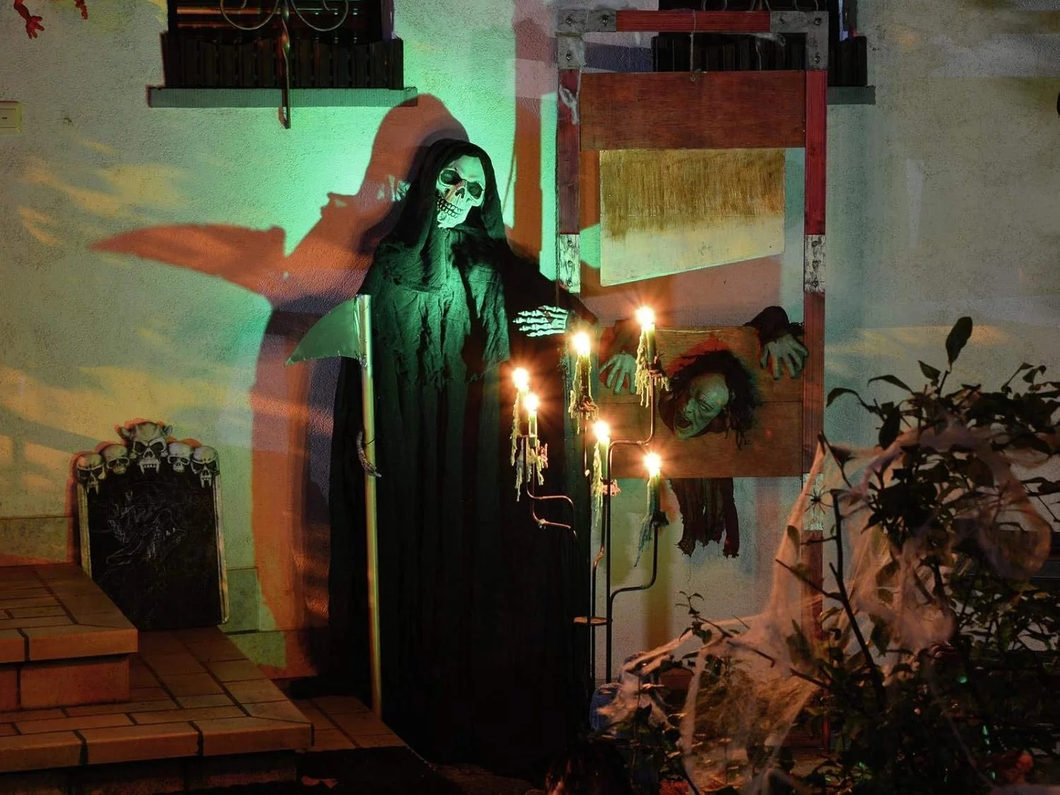 Europalms 61609 – Número Halloween Esqueleto con Brazos Ajustables Negro - Imagen 6