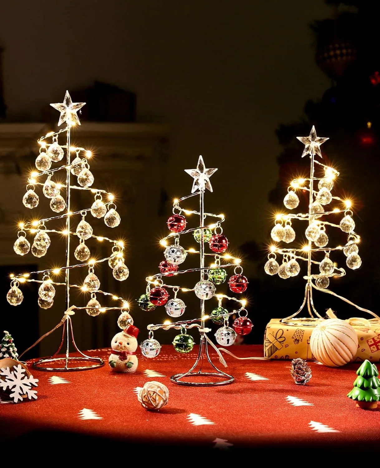 Lewondr Lámpara de Árbol de Navidad Espiral, 27cm Luz Led a Pilas/USB con Estrella Brillante y Bolas de Plástico, Lámpara Decorativa de Mesa Adorno Romántico para Fiesta Comedor Dormitorio Boda, Plata - Imagen 9