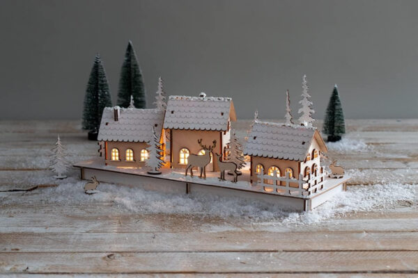 Rayher Maqueta de casas navideñas para montar, 40x14,5x17 cm, pueblo de Navidad en madera, 63158505 - Imagen 5