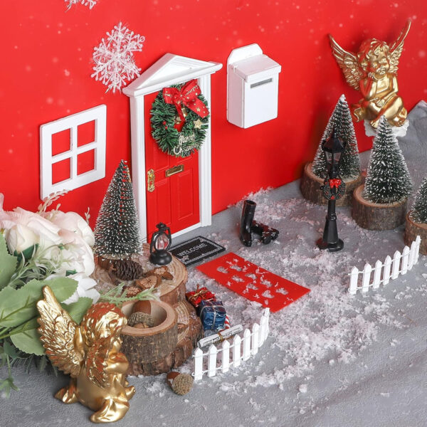 CPROSP 20pcs Puerta Elfo de Navidad, Christmas Fairy Door, Mini Casa Elfo Puerta Decoración Navideña Conjunto Escena en Miniatura Mini Puerta de Madera Elfo Puerta Accesorios Navidad DIY Decoración - Imagen 5