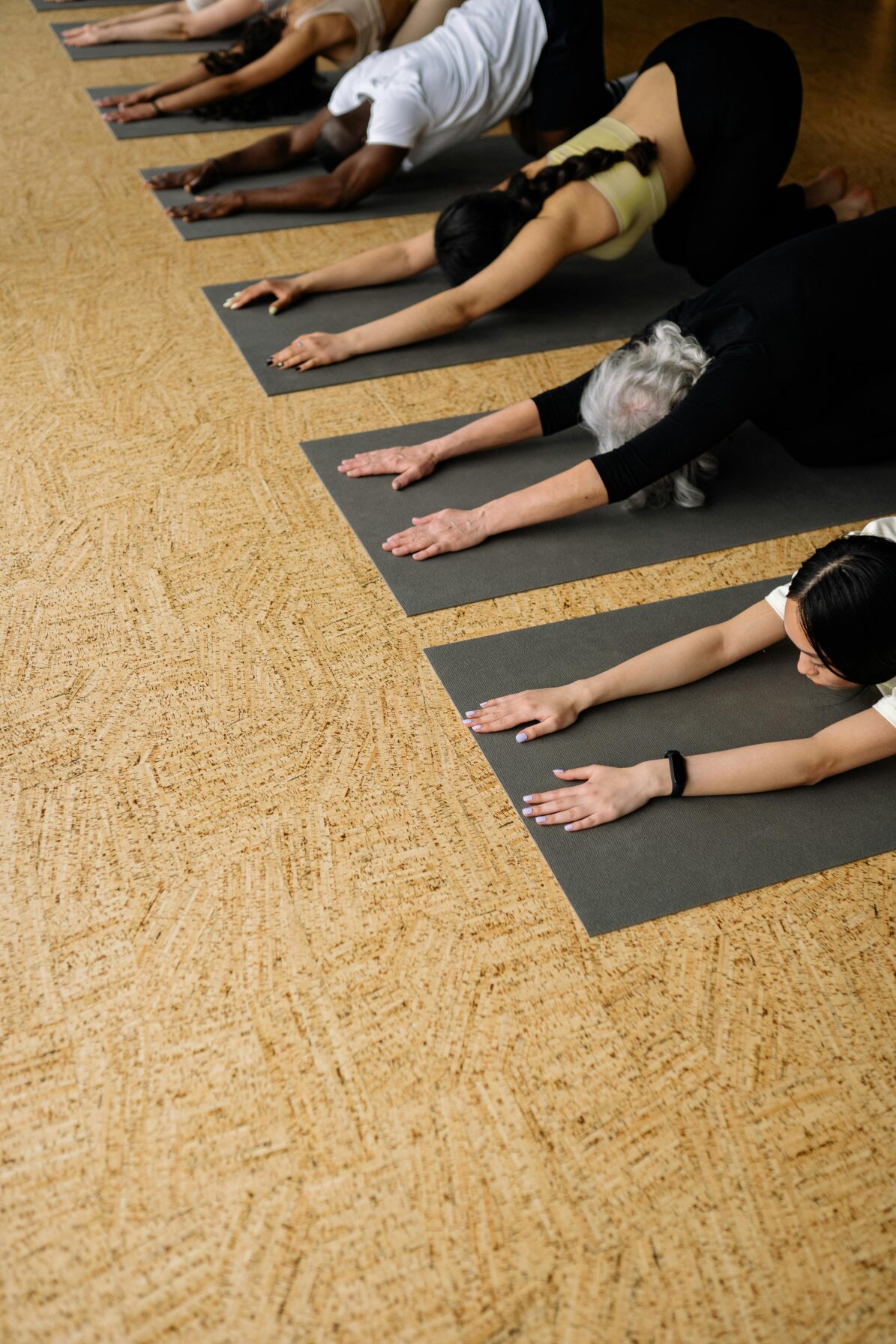 yoga restaurativo postura del niño